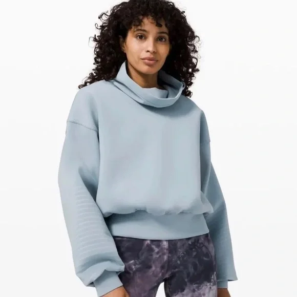 Lululemon full flourish pullover - Picture 1 of 8